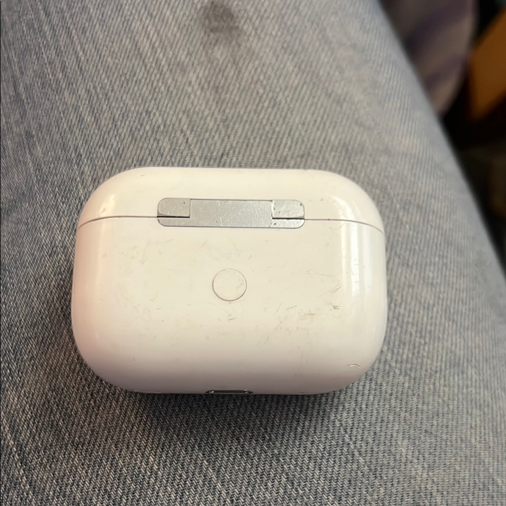 Apple White Earbud Headphones